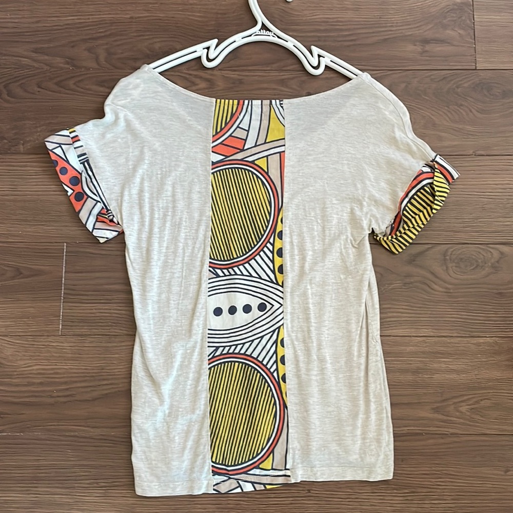 Colourful tee